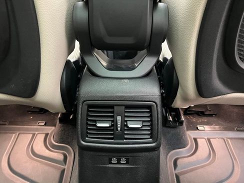 Used 2019 BMW X1 sDrive28i w/ Convenience Package FWD image 9