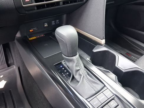 Used 2026 Toyota Camry LE FWD image 20