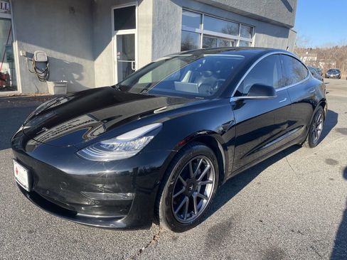 Used 2020 Tesla Model 3 Long Range image 4
