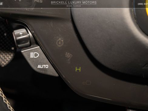 Used 2022 Ferrari SF90 Spider image 24