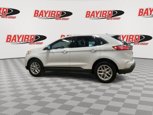 Used 2024 Ford Edge SEL image 7