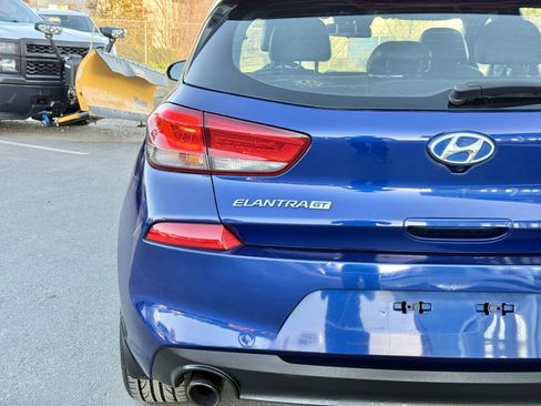 Used 2018 Hyundai Elantra GT Sport image 10