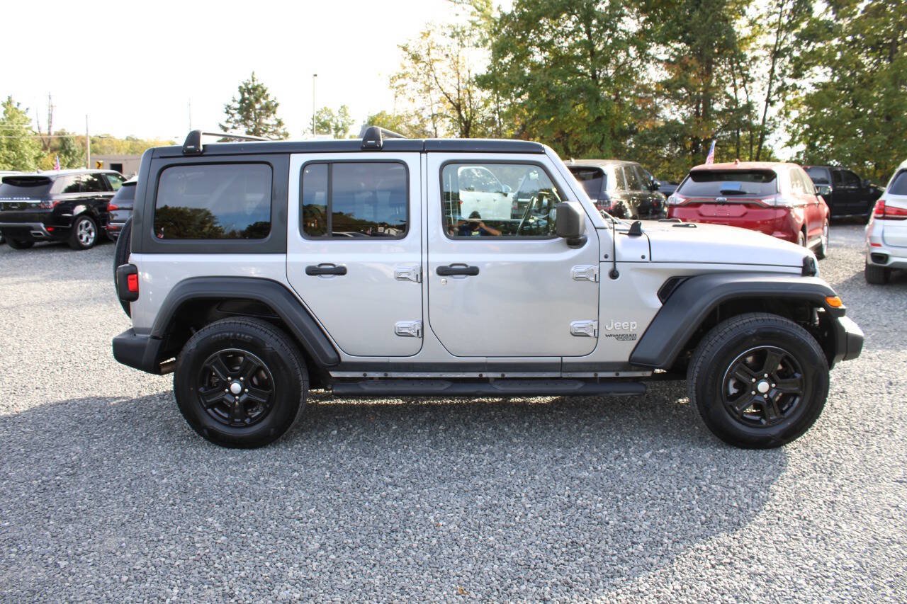 Used 2019 Jeep Wrangler Unlimited Sport S AWD/4WD image 6