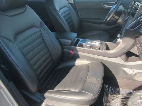 Used 2023 Ford Edge SEL image 21