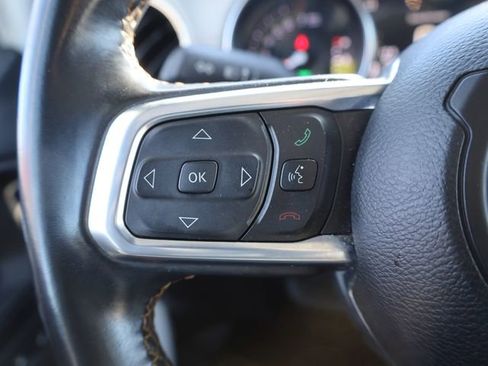 Used 2021 Jeep Wrangler Unlimited Sahara AWD/4WD image 45