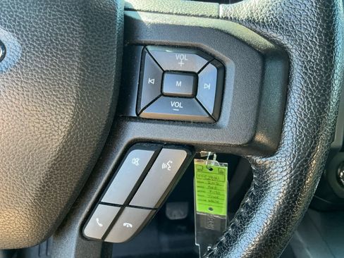 Used 2015 Ford F150 XLT w/ Equipment Group 302A Luxury image 24