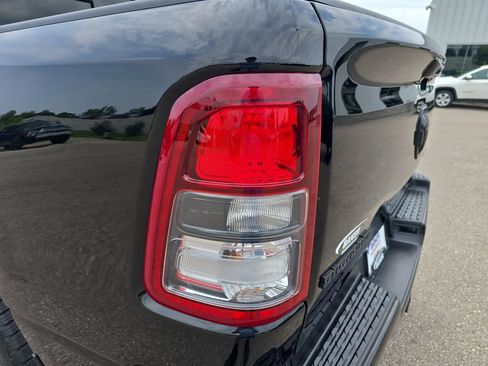 Used 2023 RAM 1500 Big Horn AWD/4WD image 36