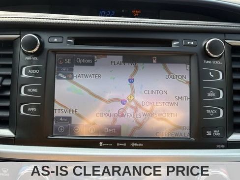 Used 2019 Toyota Highlander XLE AWD/4WD image 34
