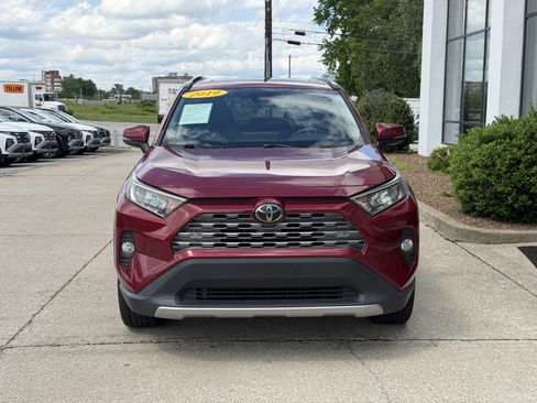 Used 2019 Toyota RAV4 Limited w/ All Weather Liner Package AWD/4WD image 18