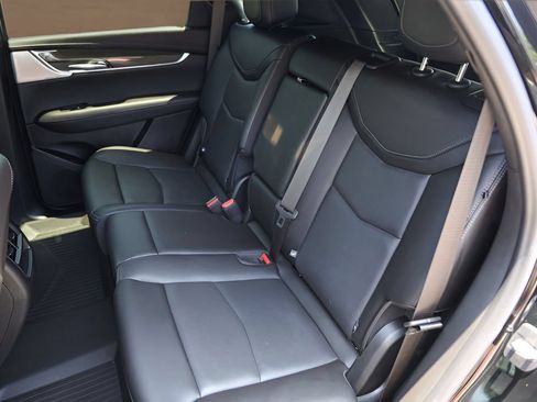 Used 2023 Cadillac XT5 Sportv w/ Technology Package AWD/4WD image 26