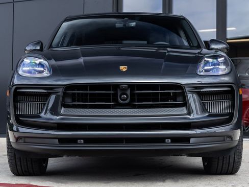 New 2026 Porsche Macan S image 8