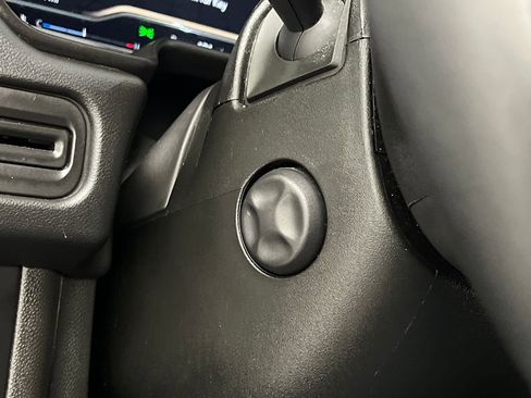 Used 2022 GMC Yukon XL AT4 AWD/4WD image 49