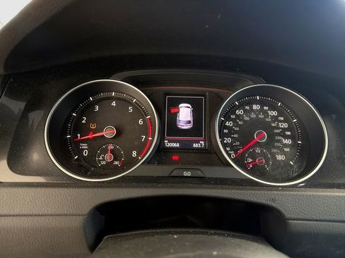 Used 2017 Volkswagen GTI S FWD image 16