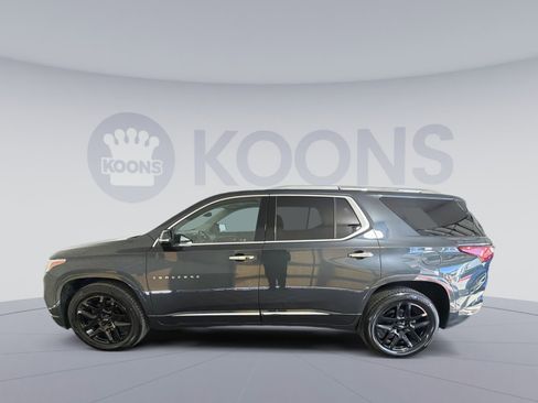 Used 2019 Chevrolet Traverse Premier image 2