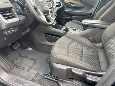 Used 2019 GMC Terrain SLE image 10