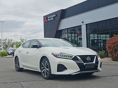 Used 2023 Nissan Maxima SV w/ Floor Mat Group