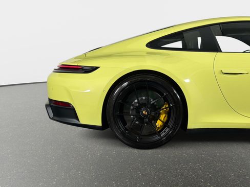 Used 2025 Porsche 911 Carrera 4 GTS AWD/4WD image 6