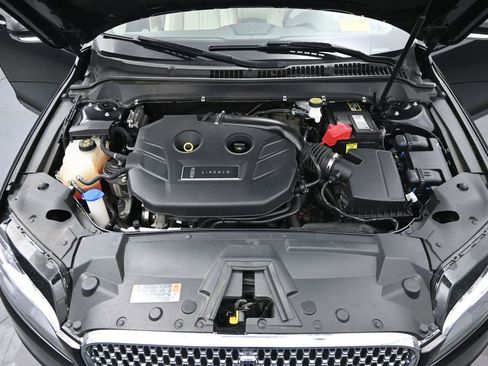 Used 2019 Lincoln MKZ Premiere image 14