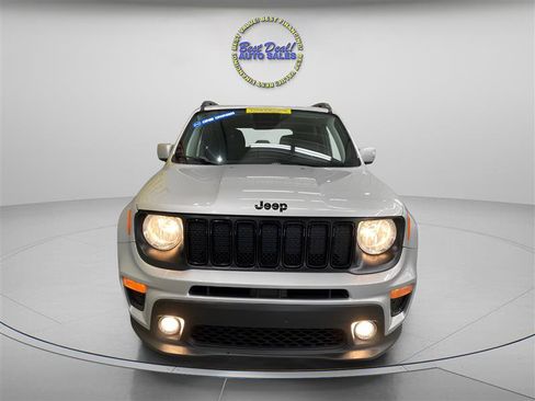 Used 2019 Jeep Renegade Altitude w/ Quick Order Package 2XM image 2