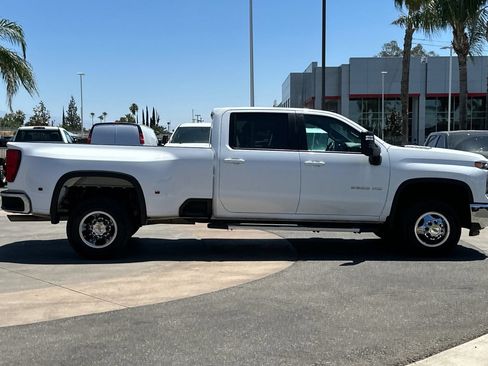 Certified 2024 Chevrolet Silverado 3500 LT w/ Convenience Package RWD image 3