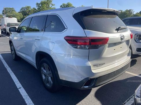 Used 2018 Toyota Highlander Limited image 10