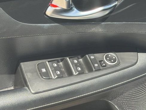 Used 2023 Kia Forte GT-Line FWD image 13