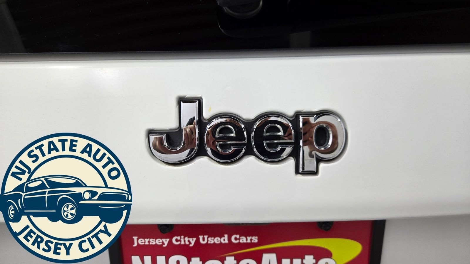 Used 2022 Jeep Cherokee Limited AWD/4WD image 31