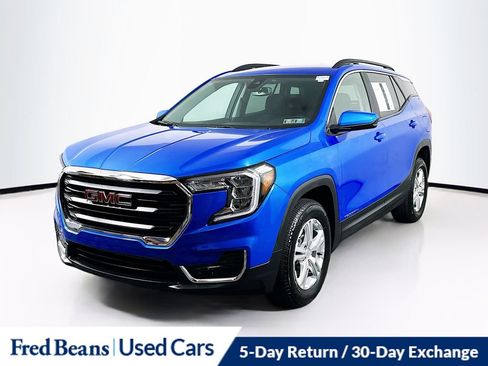 Used 2024 GMC Terrain SLE w/ Driver Convenience Package AWD/4WD image 3
