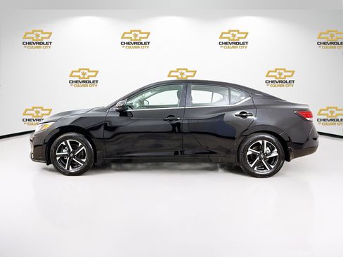 Used 2025 Nissan Sentra SV w/ All-Weather Package FWD image 5