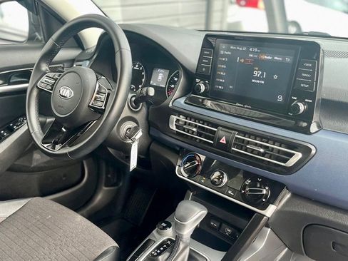 Used 2021 Kia Seltos S image 20