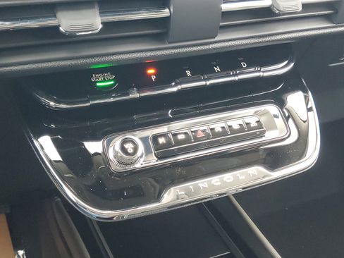 New 2026 Lincoln Corsair Premiere image 22