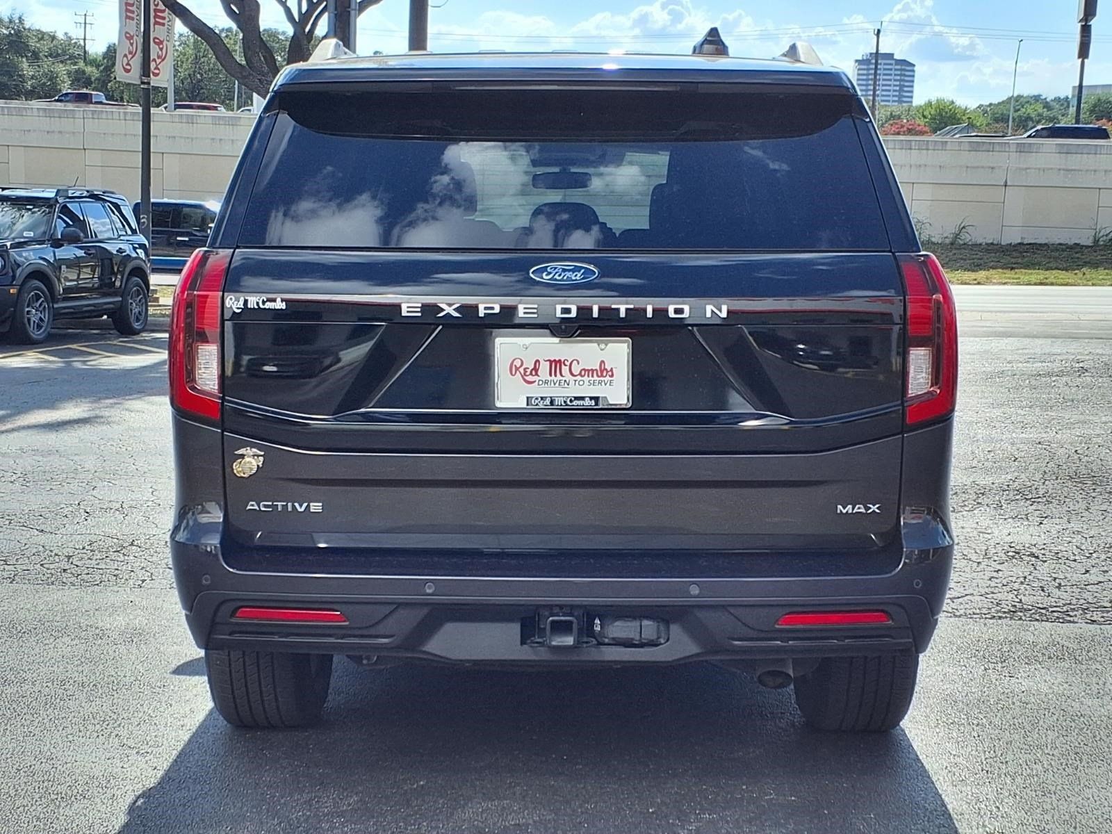 Used 2025 Ford Expedition Max Active RWD image 7