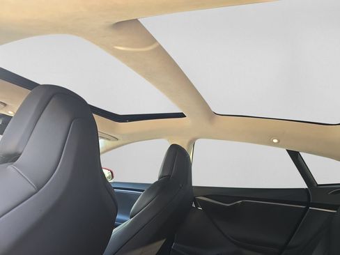 Used 2018 Tesla Model S 75D AWD/4WD image 13