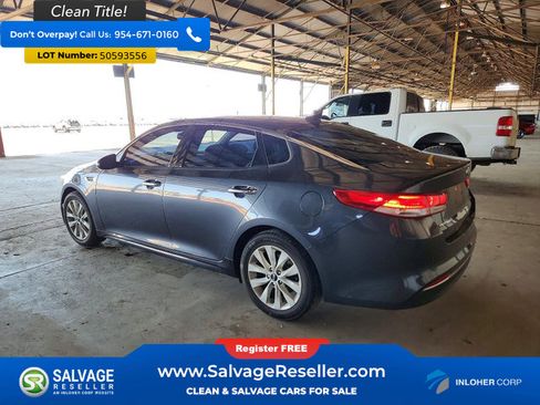 Used 2017 Kia Optima EX w/ Premium Package FWD image 3