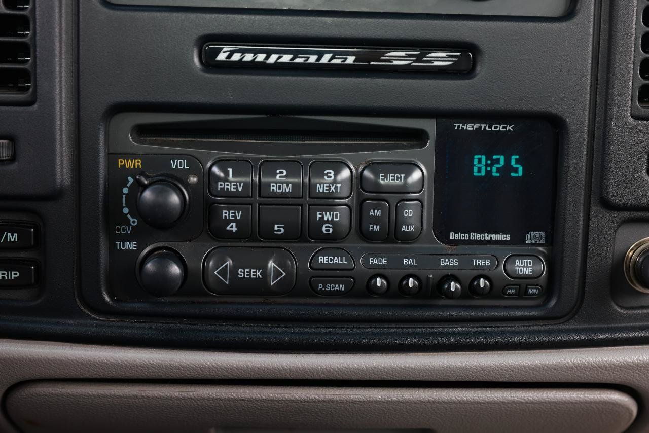 Used 1996 Chevrolet Caprice SS RWD image 34