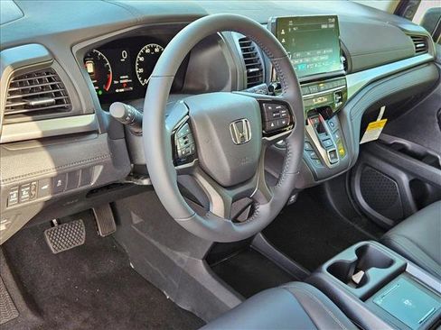 New 2026 Honda Odyssey EX-L image 3