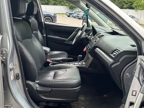 Used 2015 Subaru Forester 2.5i Limited AWD/4WD image 23