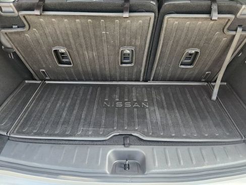 Used 2023 Nissan Pathfinder Platinum FWD image 31