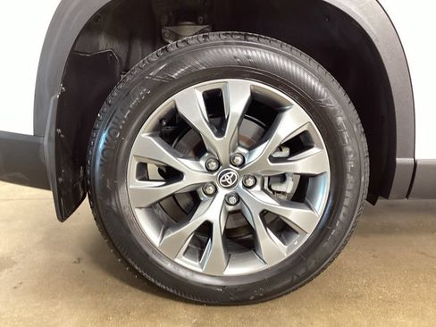 Used 2024 Toyota Grand Highlander AWD image 45