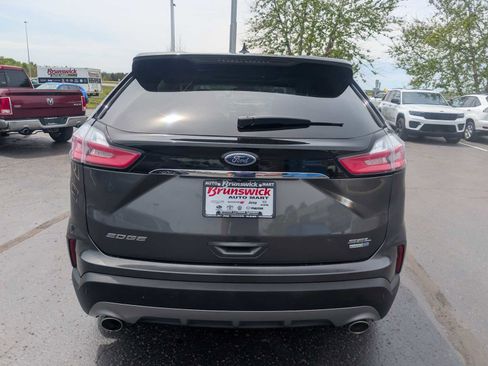 Used 2019 Ford Edge SEL w/ Equipment Group 201A AWD/4WD image 6