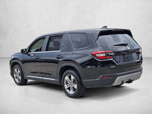 Used 2024 Honda Pilot EX-L image 7