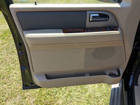 Used 2008 Ford Expedition 2WD image 12