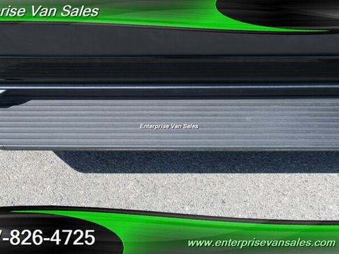 Used 2024 Ford Transit 350 XLT RWD image 11