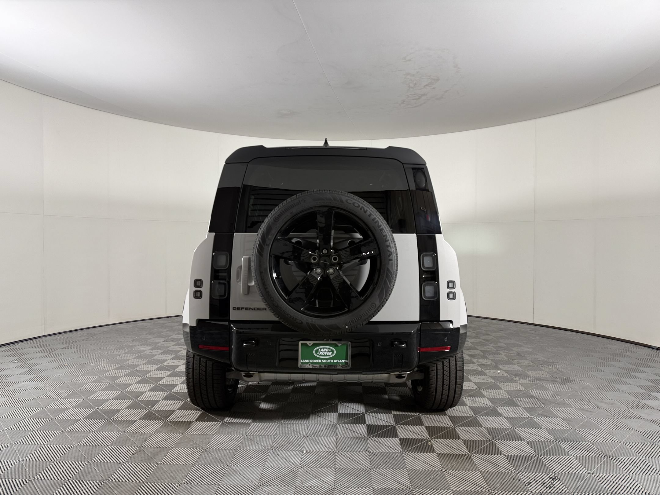 New 2026 Land Rover Defender 110 X-Dynamic SE AWD/4WD image 29