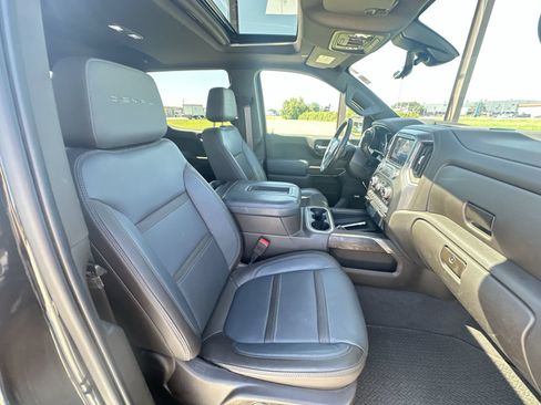 Used 2020 GMC Sierra 1500 Denali w/ Denali Ultimate Package AWD/4WD image 28