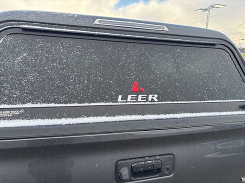 Used 2021 Toyota Tacoma SR5 image 37