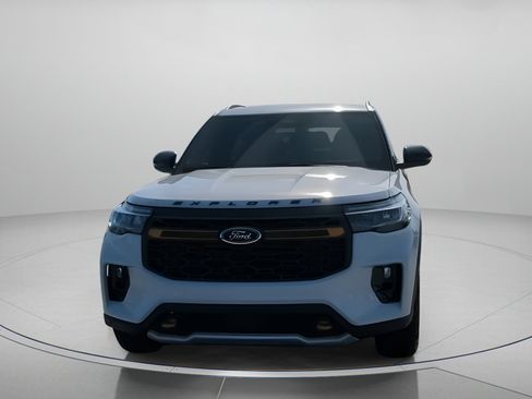 New 2026 Ford Explorer Tremor image 8