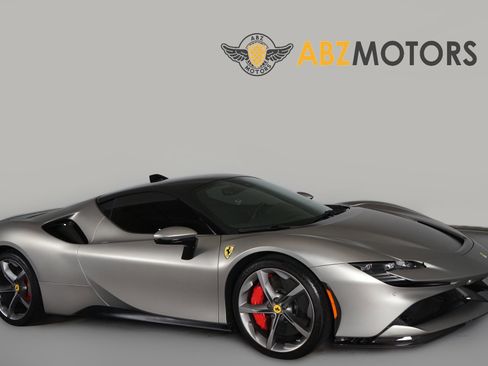 Used 2021 Ferrari SF90 Stradale AWD/4WD image 1