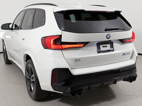 Used 2024 BMW X1 M35i w/ Premium Package image 17