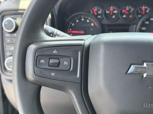 Used 2021 Chevrolet Silverado 1500 Custom Trail Boss AWD/4WD image 29